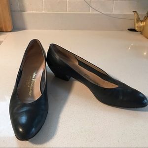 Navy Salvatore Ferragamo Leather Pumps